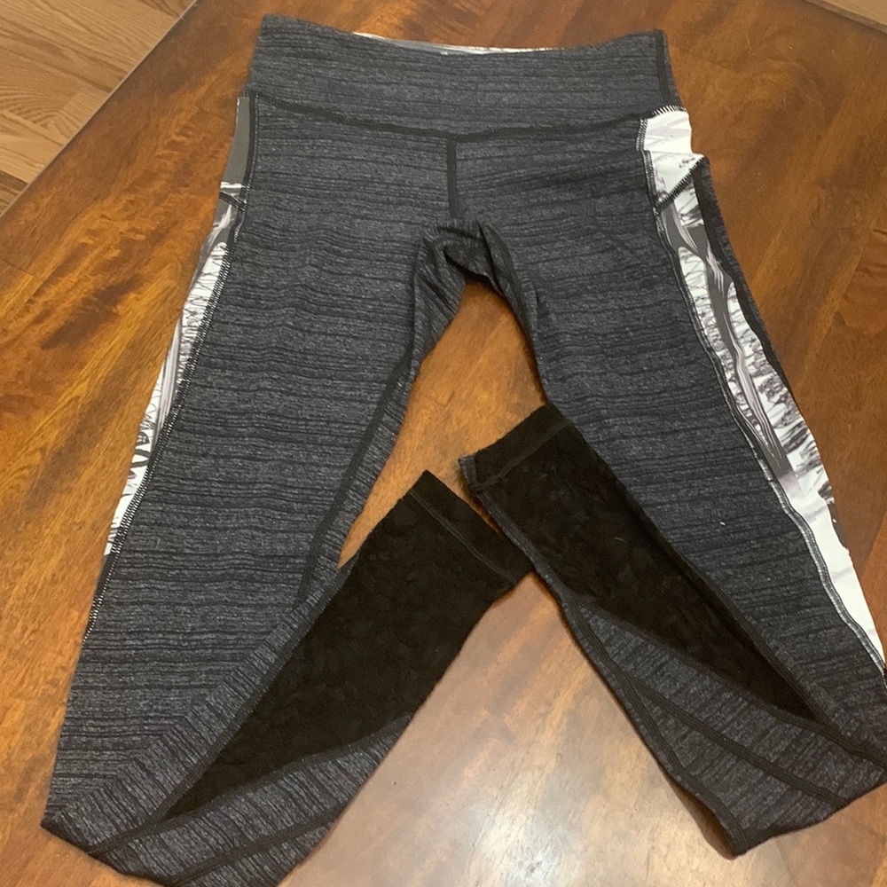 Vimmia dark grey space dye with lace inserts on ankles size XS